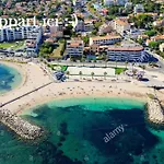 Des Capucins Apartmán La Ciotat